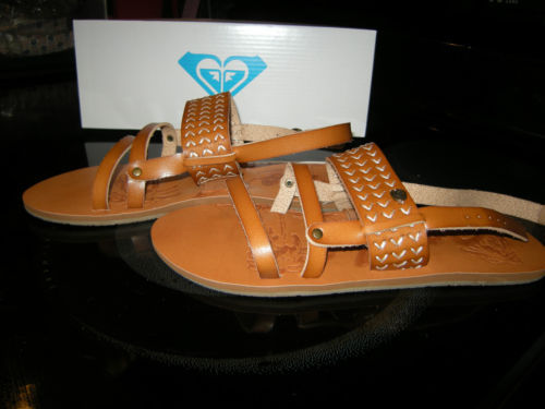 roxy sandals near me